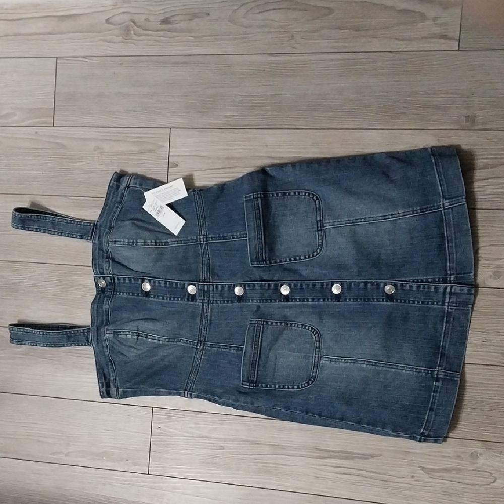Denim Button-Down Dress - Picture 5 of 6